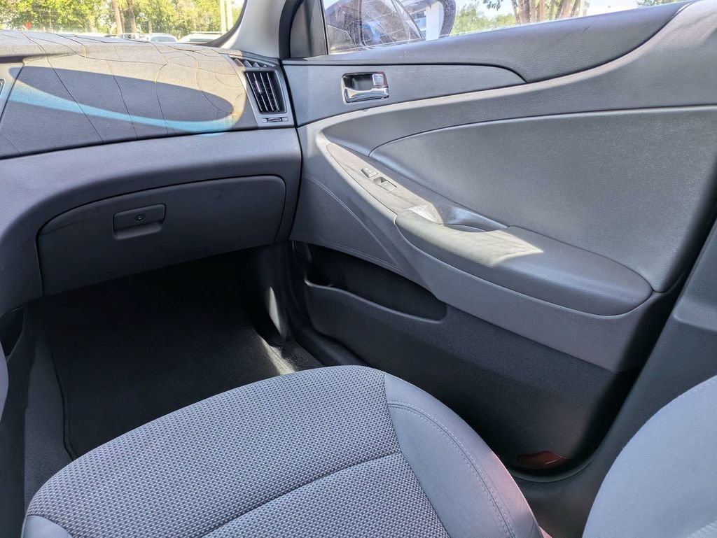 Used 2014 Hyundai Sonata GLS w/ Popular Equipment Group 2 FWD image 18