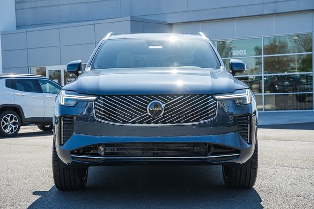 New 2026 Volvo XC90 B6 Plus w/ Protection Package Premier image 2