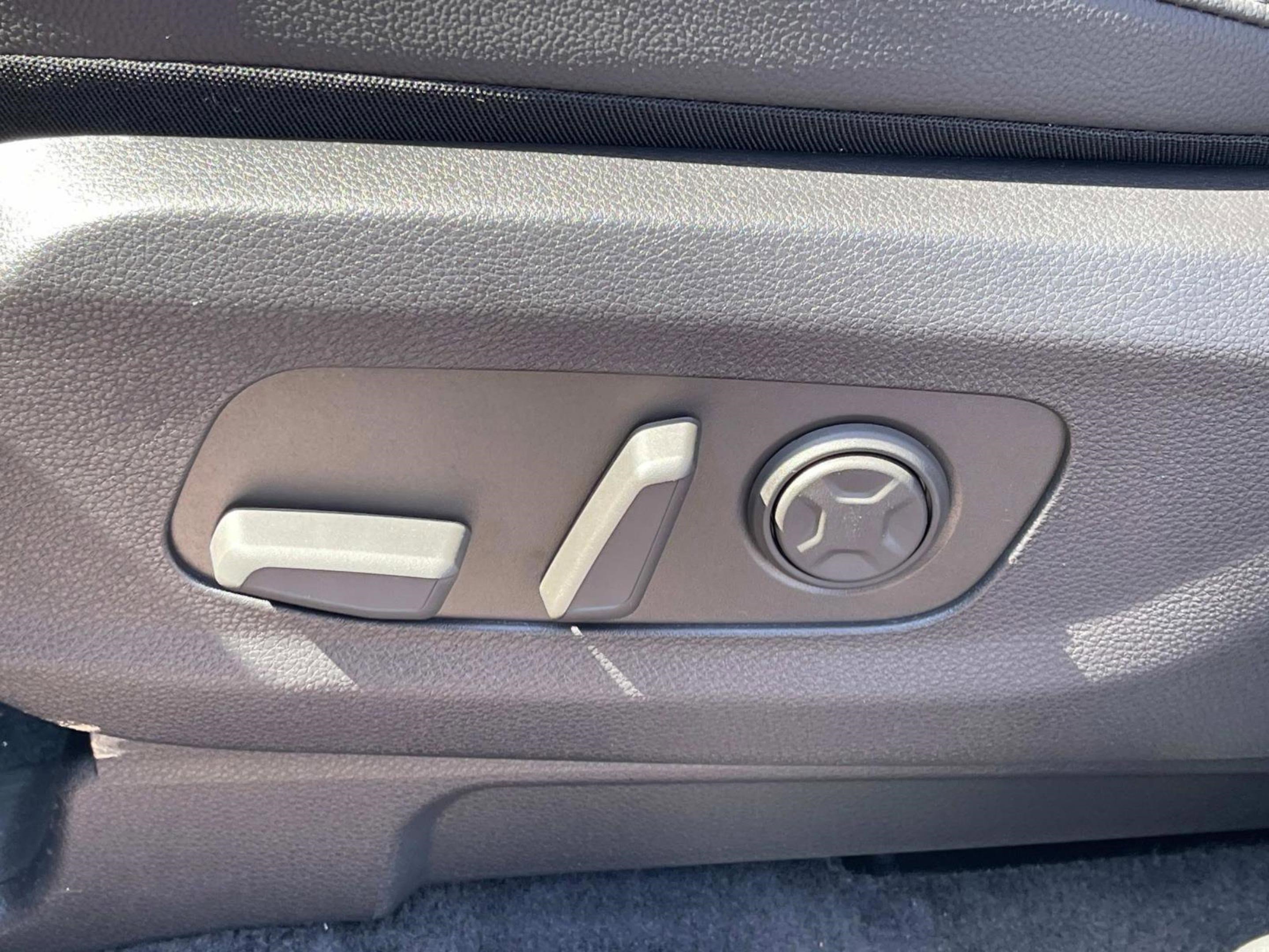 New 2026 Kia Carnival SX Prestige image 16
