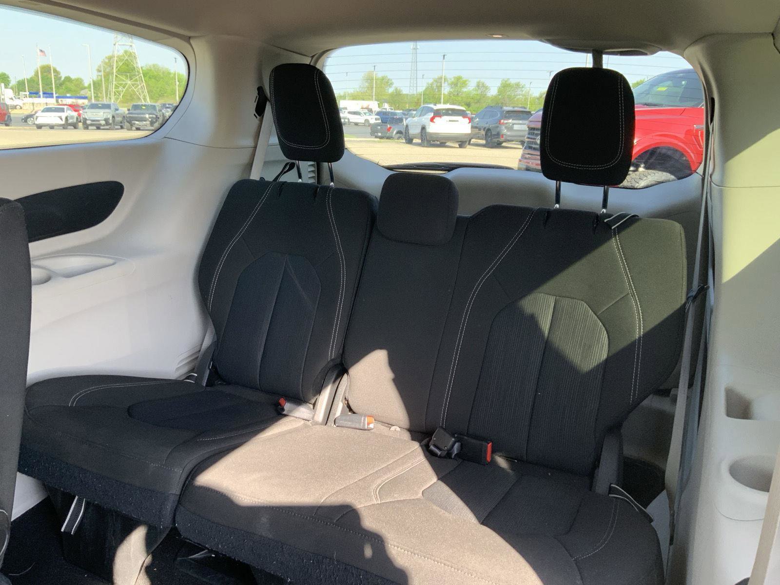 Used 2023 Chrysler Voyager LX FWD image 53