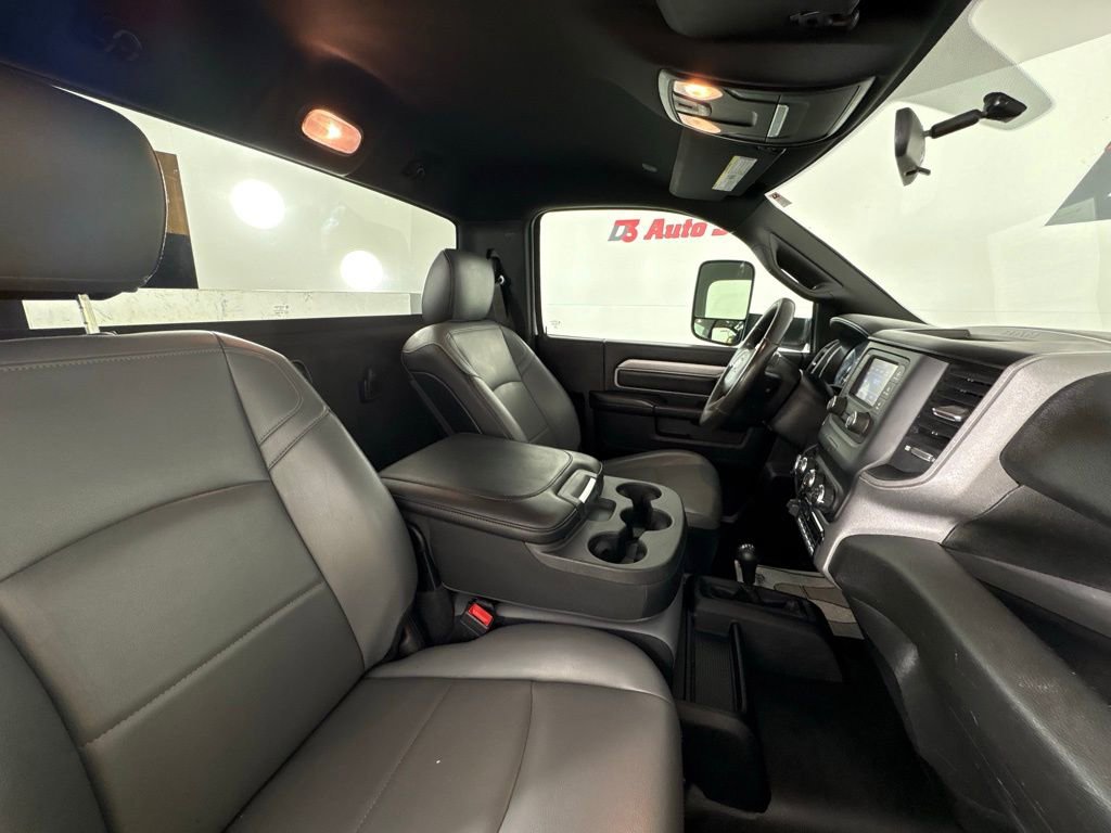 Used 2021 RAM 3500 Tradesman image 35