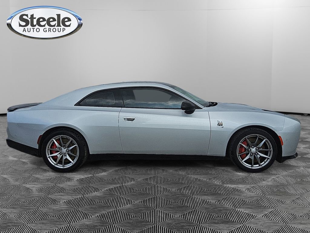 Used 2024 Dodge Charger R/T Scat Pack w/ Plus Group image 6