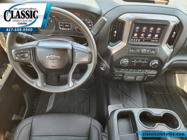 Used 2024 Chevrolet Silverado 1500 Custom Trail Boss w/ LPO, Dark Essentials Package AWD/4WD image 3