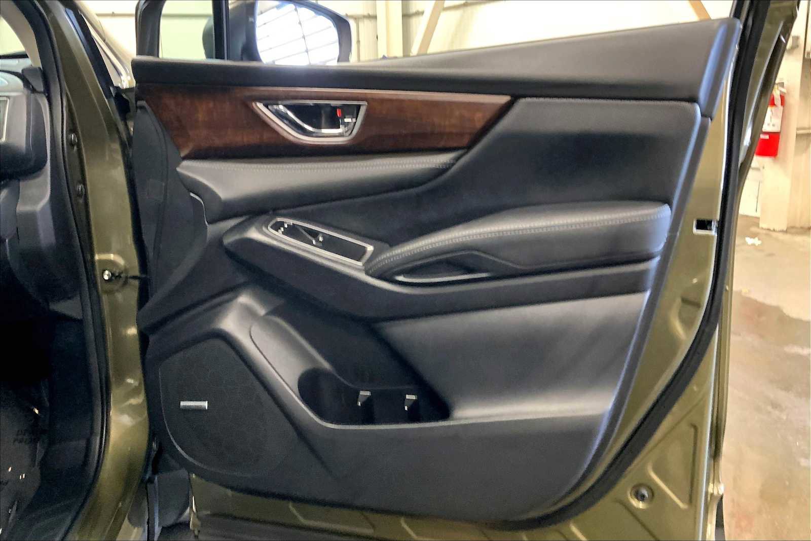 Certified 2025 Subaru Ascent Touring image 24