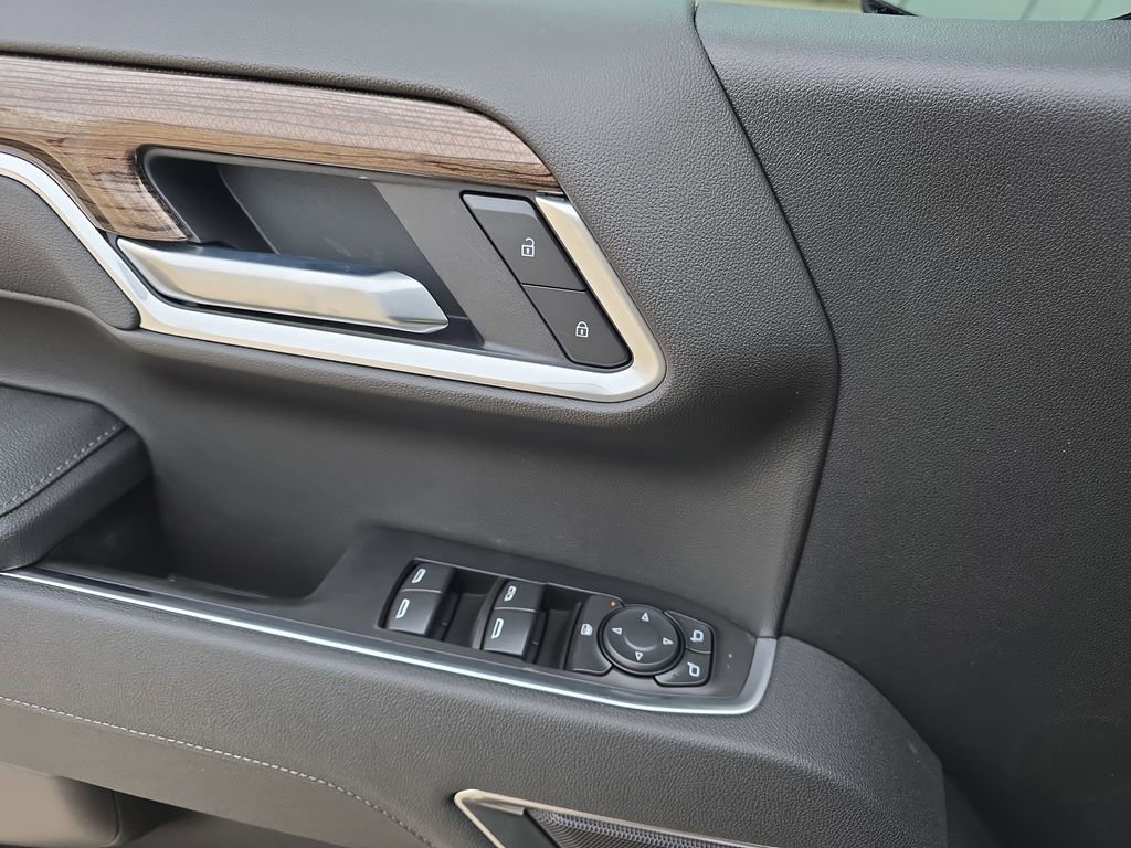 New 2026 Chevrolet Silverado 1500 LT w/ All Star Edition Plus AWD/4WD image 28