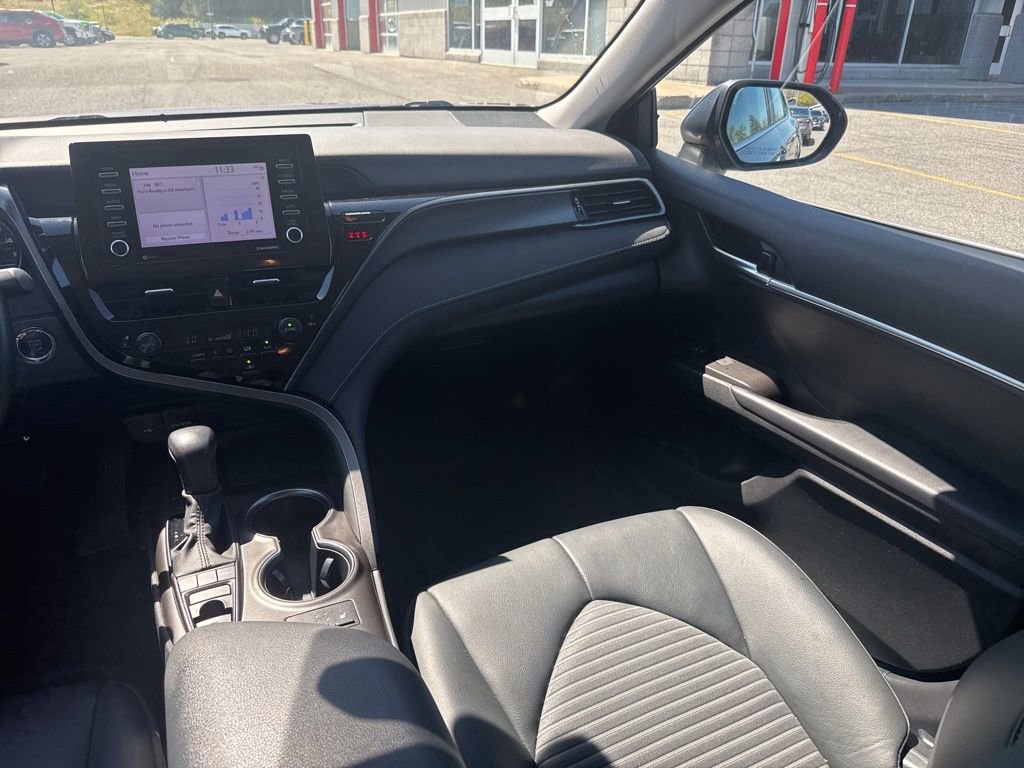 Used 2023 Toyota Camry SE w/ Cold Weather Package AWD/4WD image 13