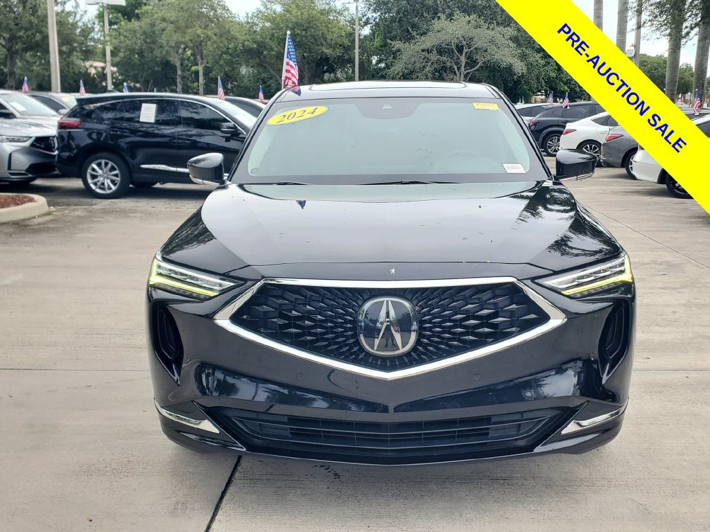Used 2024 Acura MDX w/ Technology Package FWD image 2