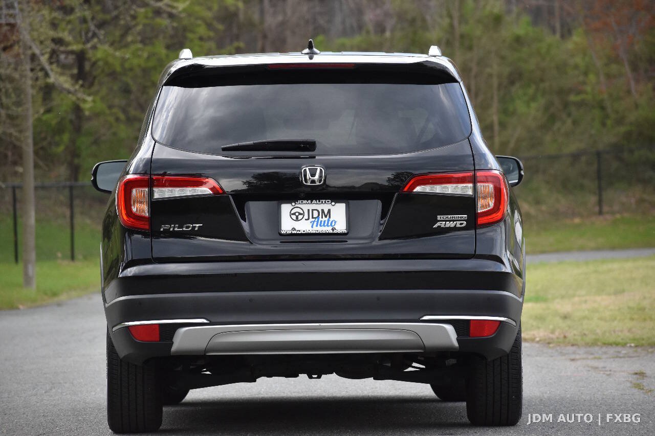 Used 2019 Honda Pilot Touring image 6
