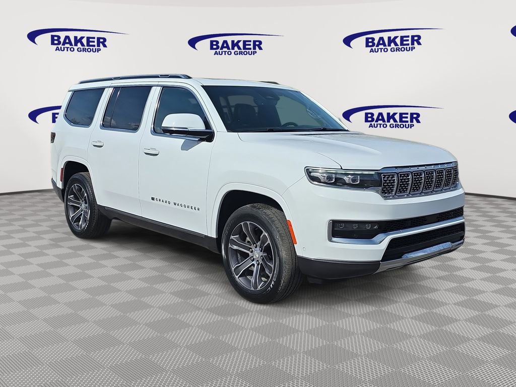 Used 2022 Jeep Grand Wagoneer Series I AWD/4WD image 3