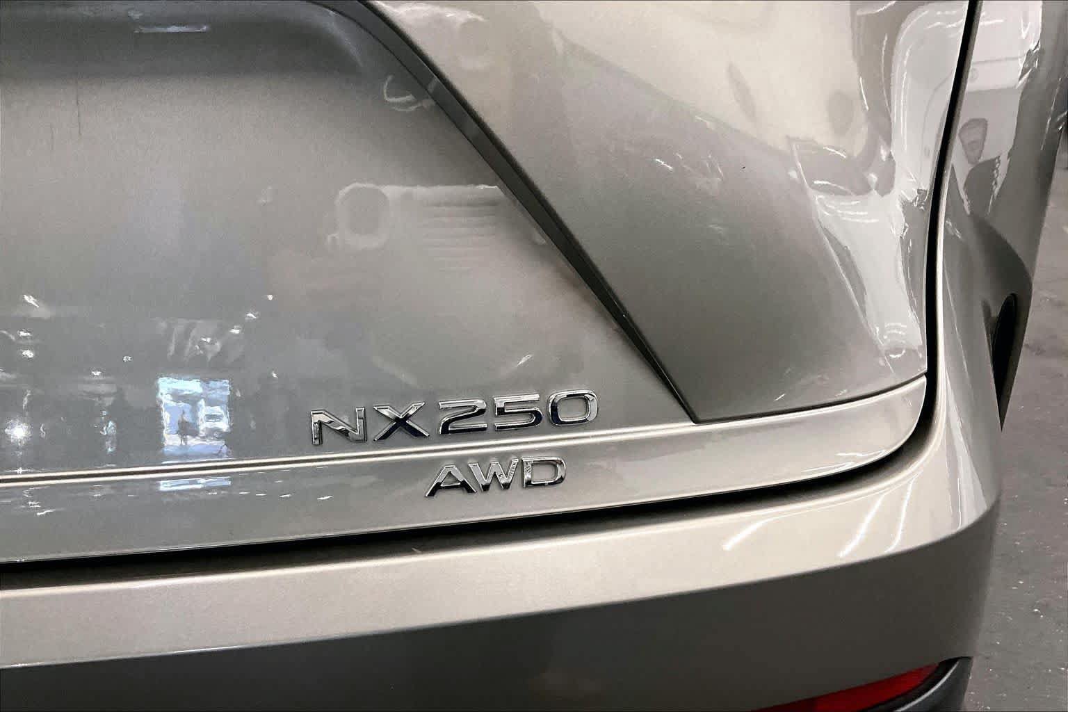 Used 2024 Lexus NX 250 AWD w/ Cold Area Package image 9