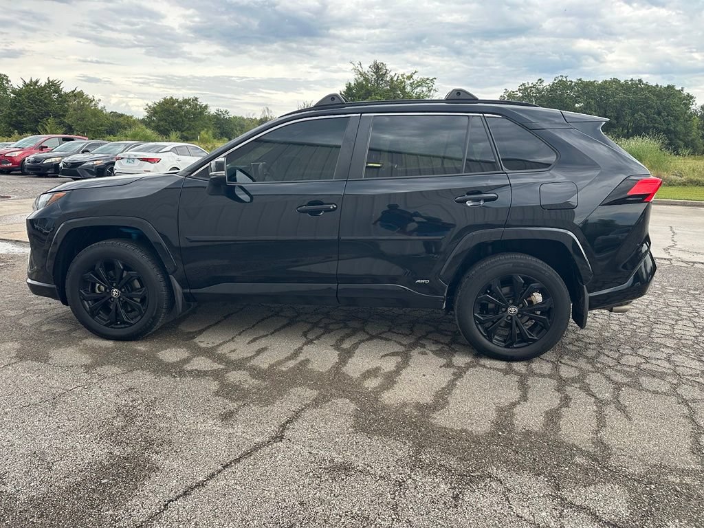 Used 2023 Toyota RAV4 SE AWD/4WD image 8