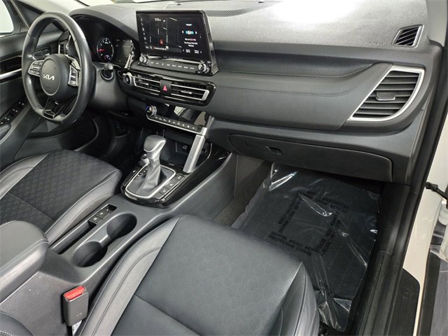 Used 2023 Kia Seltos SX image 25