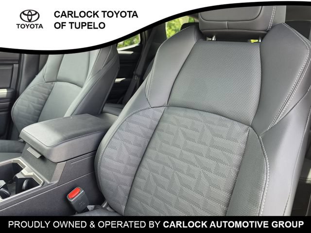 Used 2025 Toyota 4Runner TRD Off-Road Premium AWD/4WD image 18