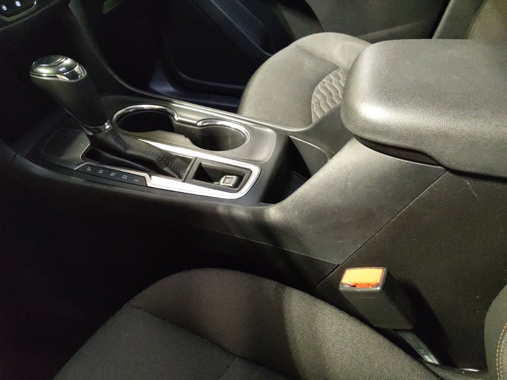 Used 2018 Chevrolet Equinox LT FWD image 26