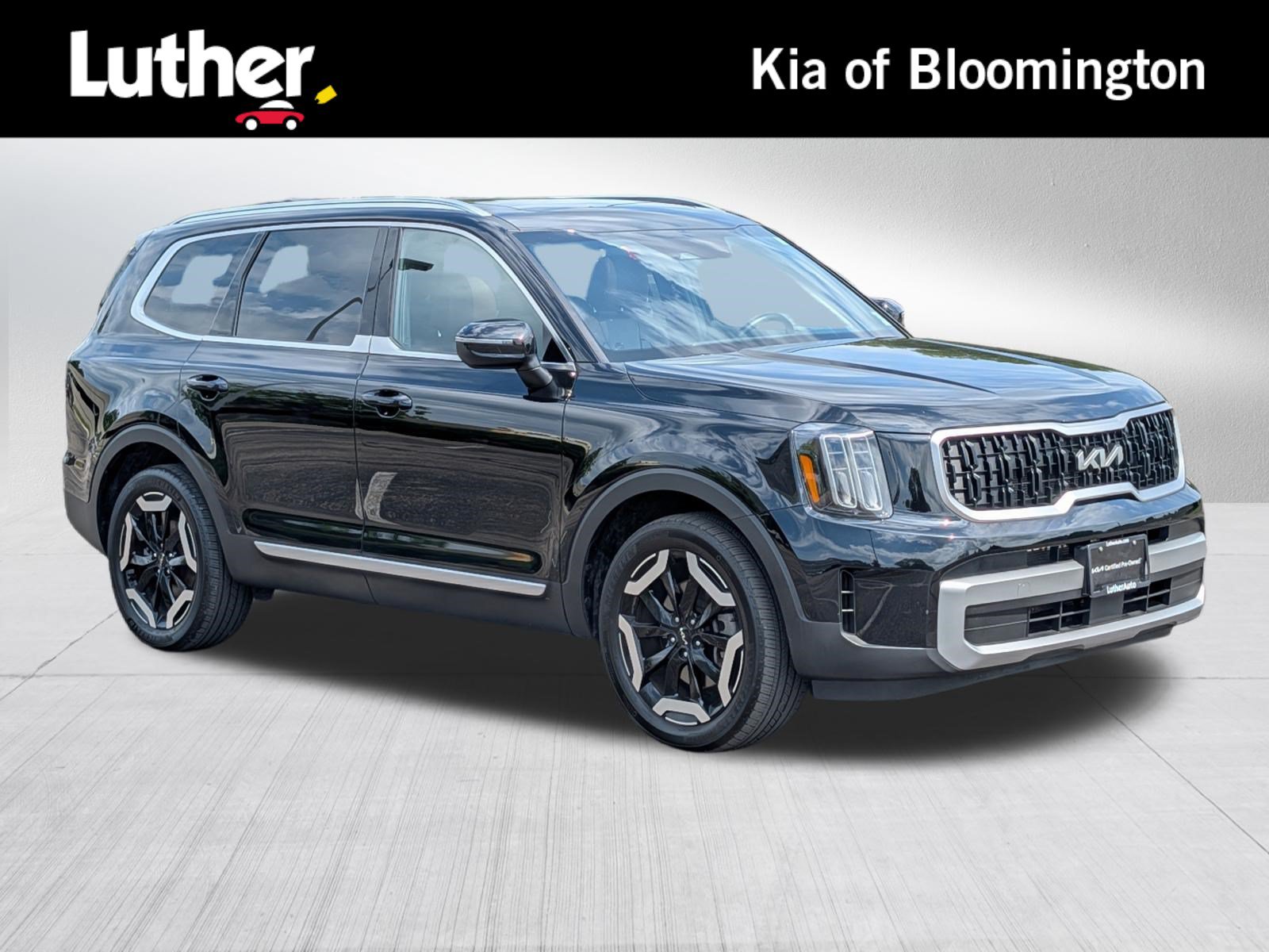 Certified 2024 Kia Telluride EX w/ EX Captain's Chair Package