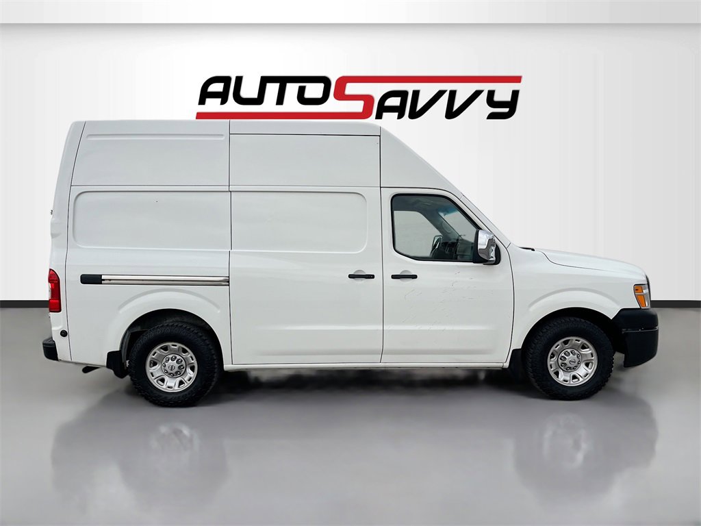 Used 2021 Nissan NV 2500 SV image 1