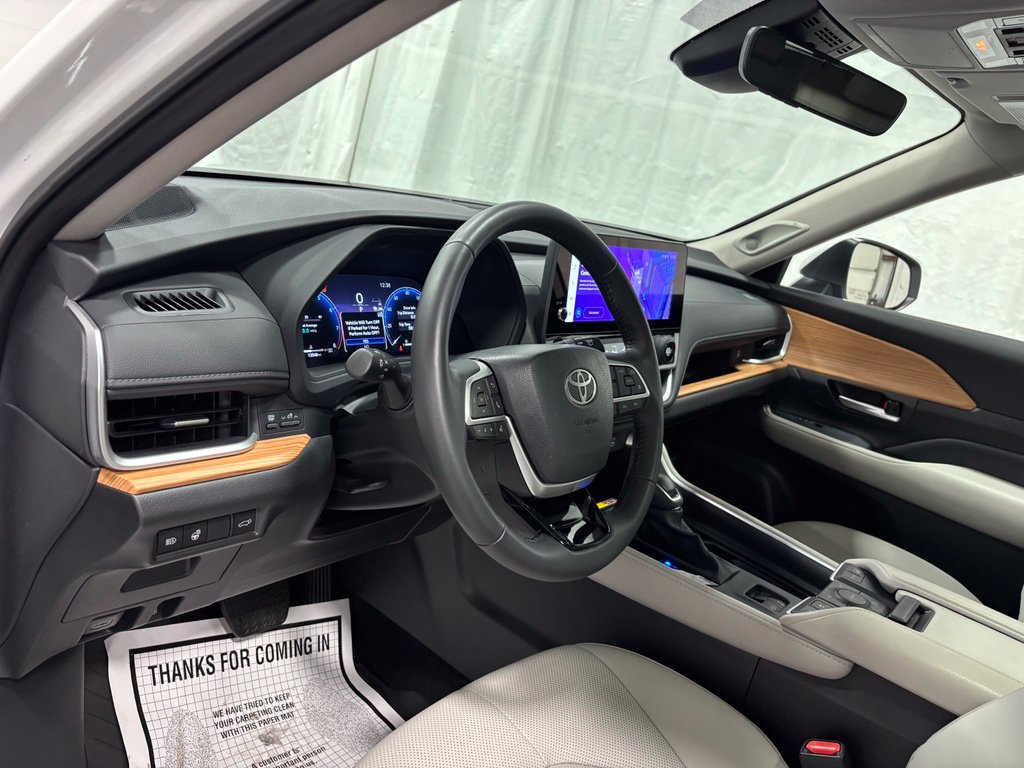 Used 2026 Toyota Grand Highlander AWD image 14
