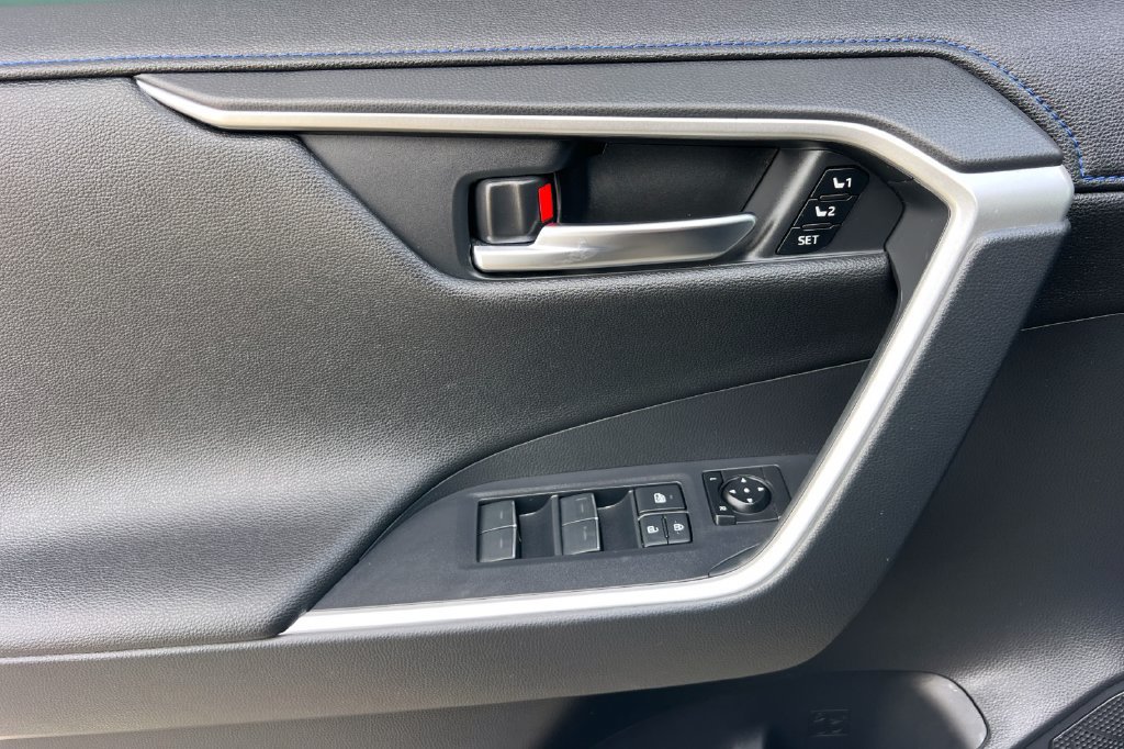 Certified 2023 Toyota RAV4 XSE AWD/4WD image 13