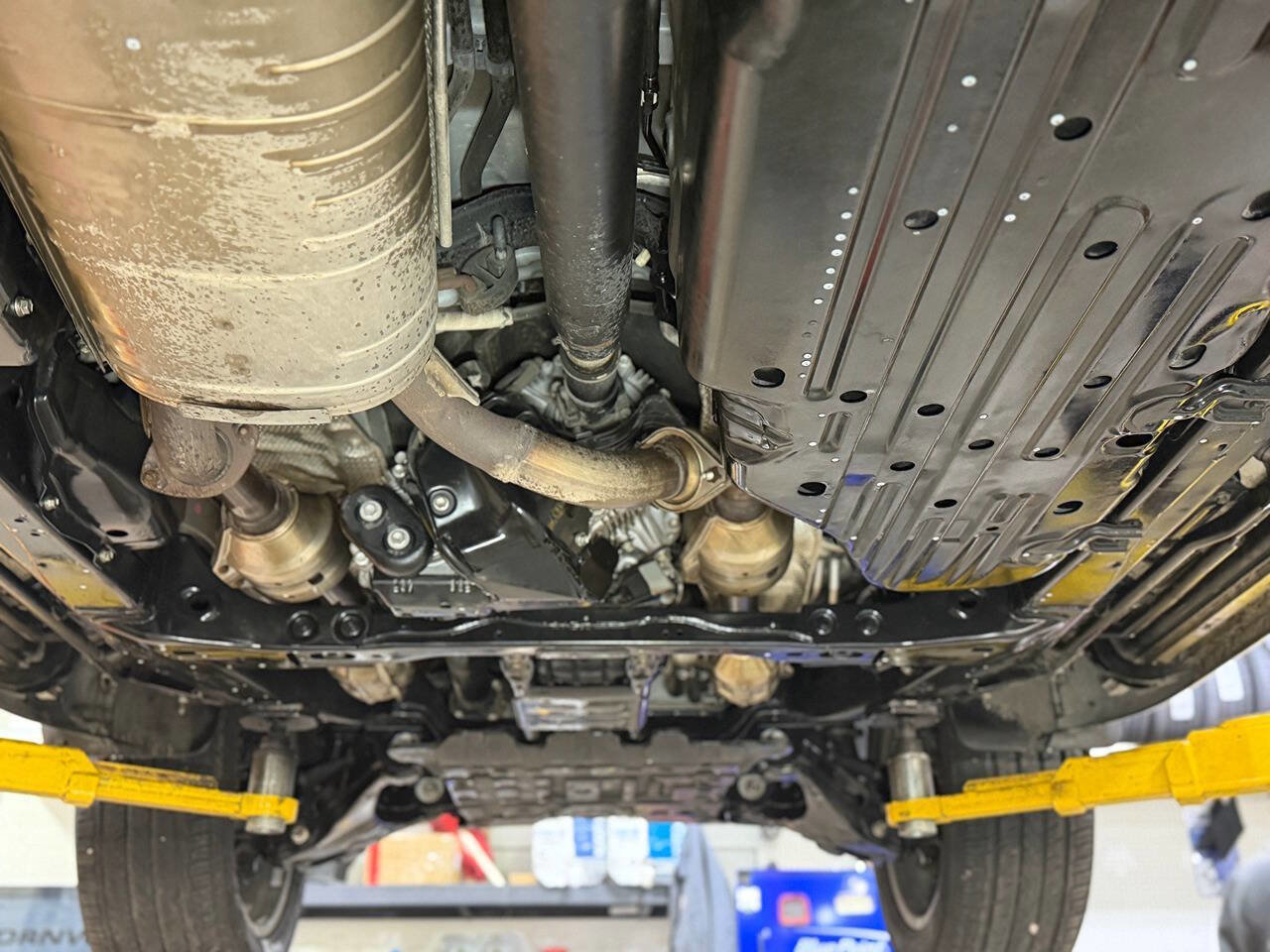 Used 2008 Lexus LX 570 4WD image 12