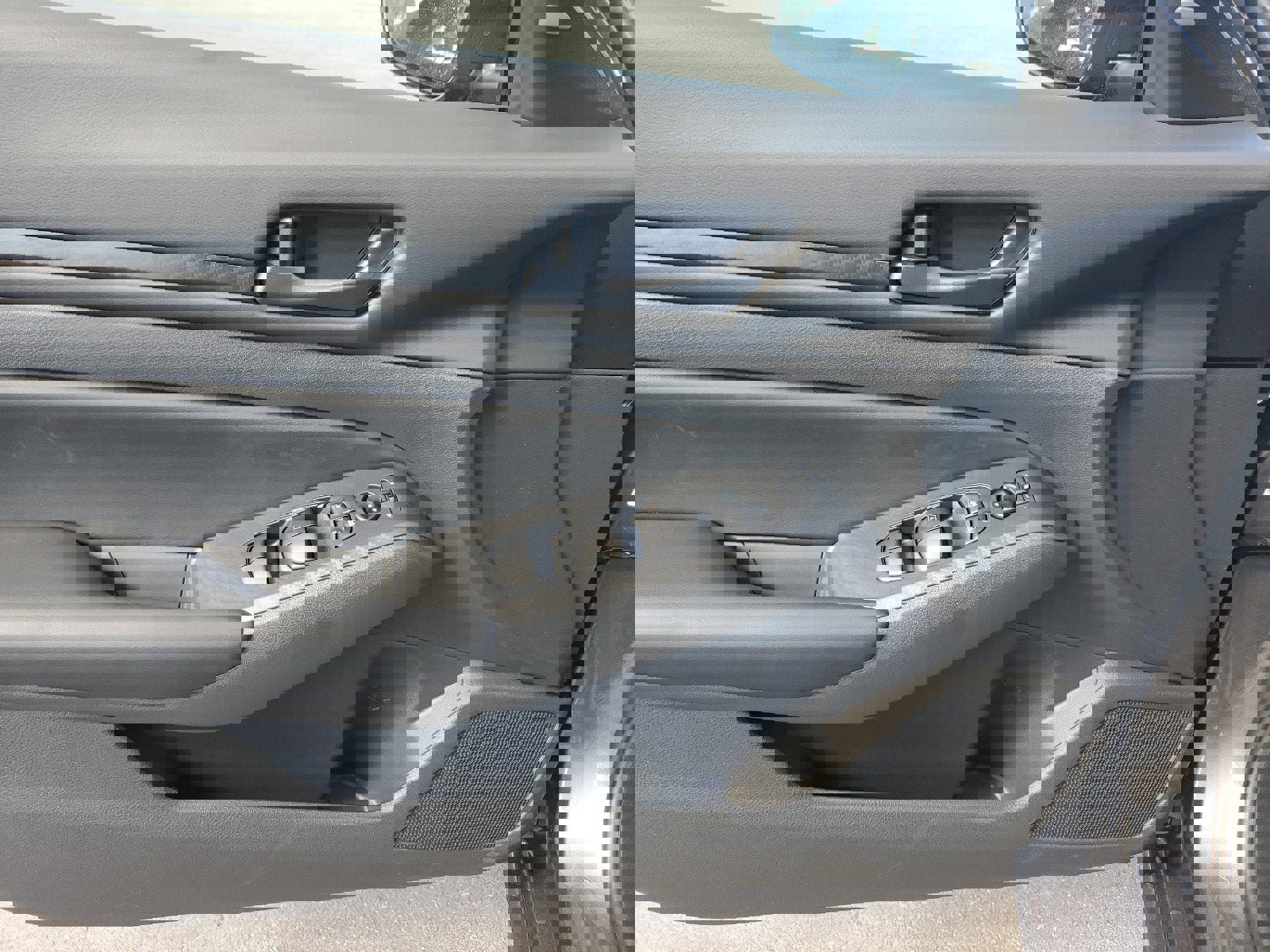 New 2025 Nissan Altima 2.5 S image 12