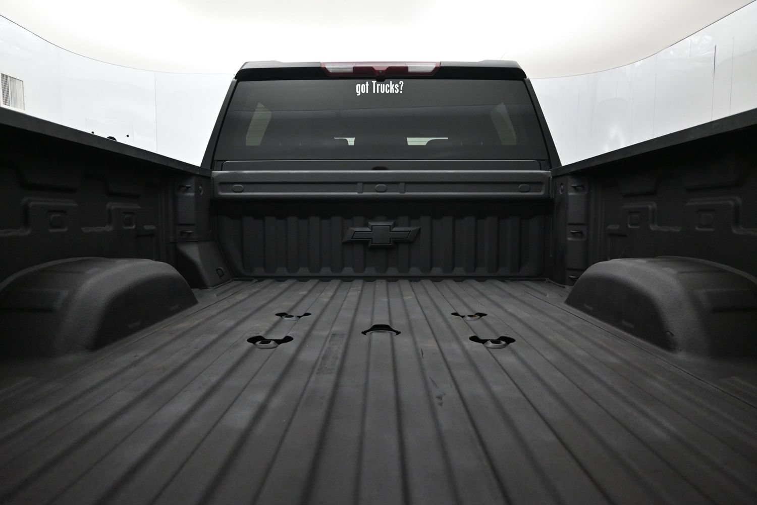 Used 2024 Chevrolet Silverado 2500 LT AWD/4WD image 7