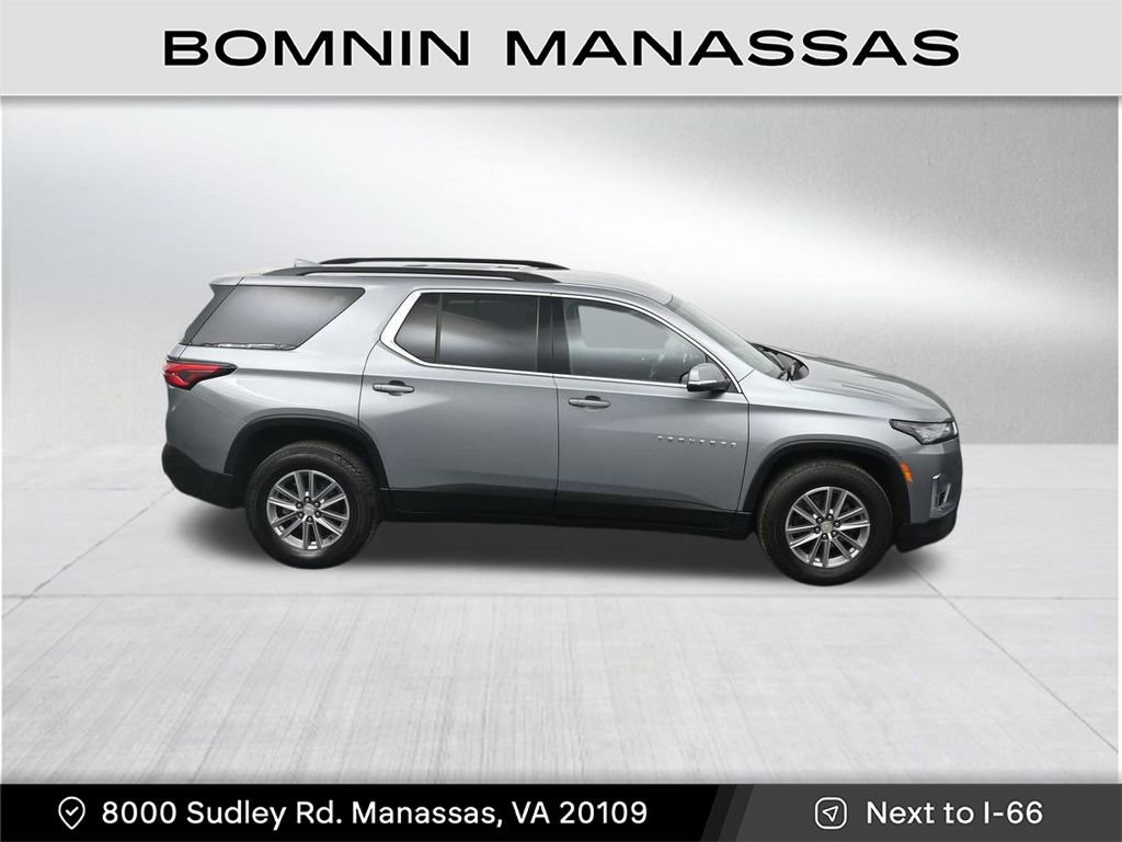 Used 2023 Chevrolet Traverse LT image 25