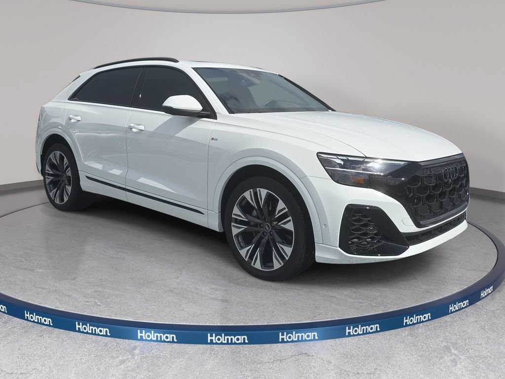 Used 2025 Audi Q8 Premium Plus w/ Premium Plus Package AWD/4WD image 4