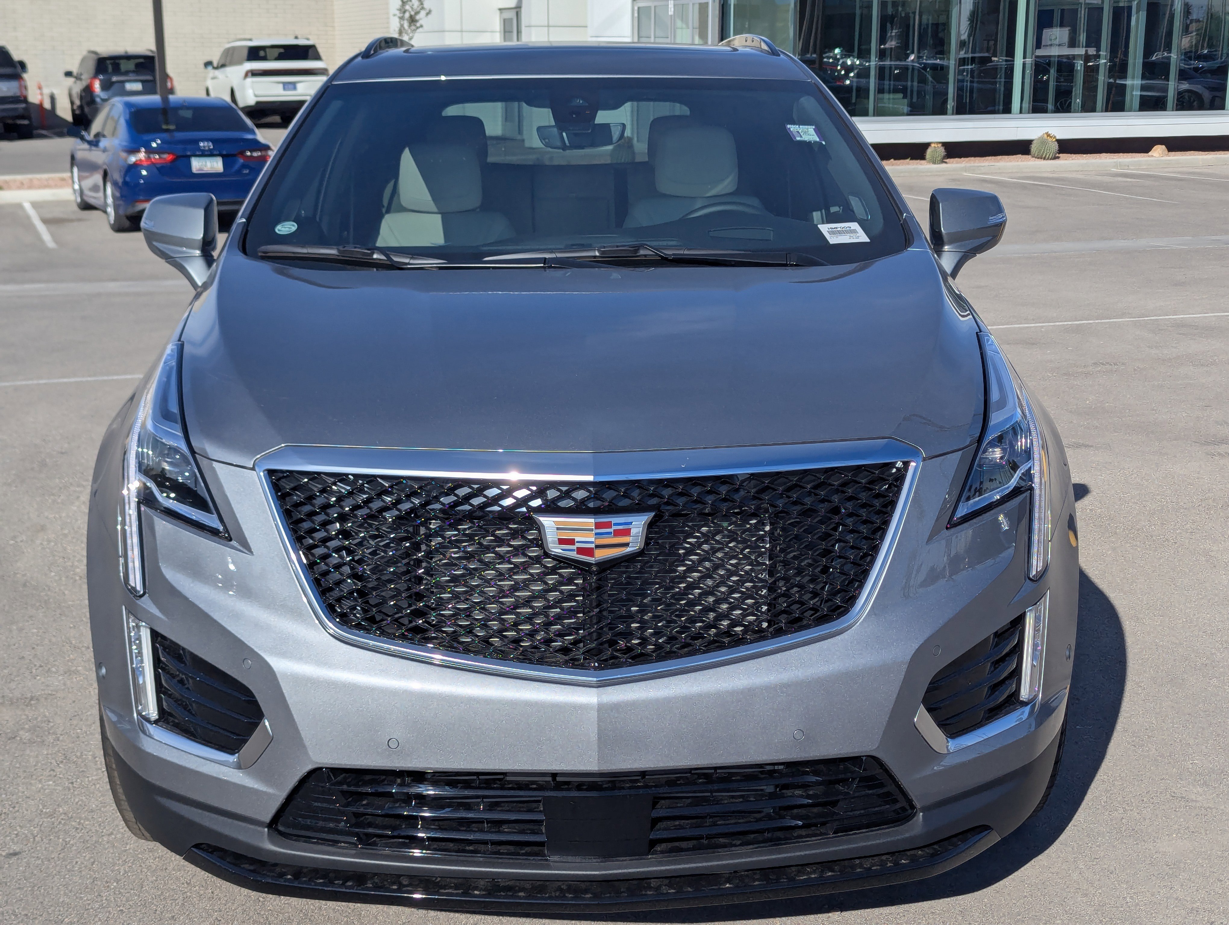 Used 2025 Cadillac XT5 Sportv w/ Technology Package image 6