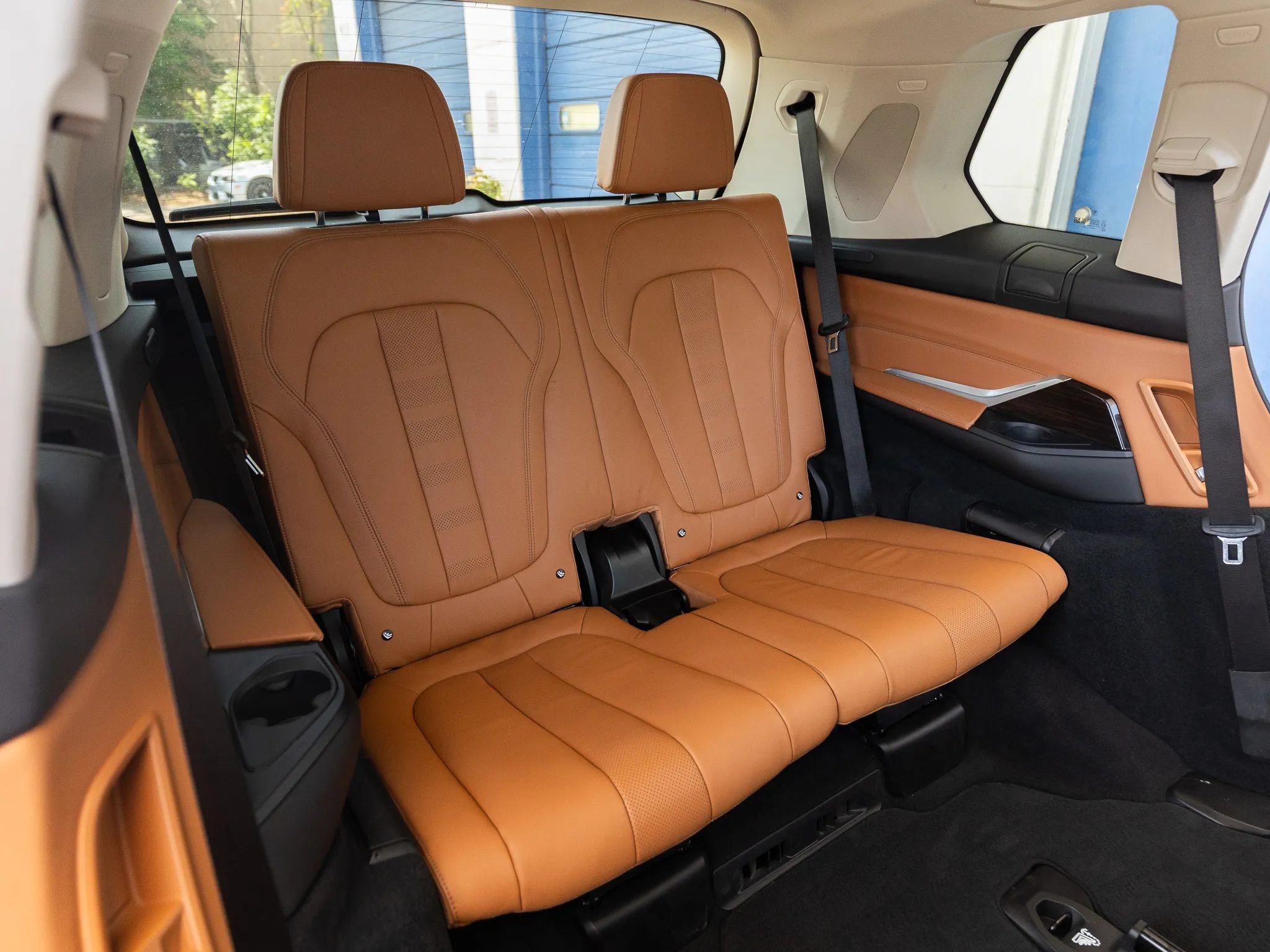 Used 2021 BMW X7 xDrive40i w/ Premium Package AWD/4WD image 33