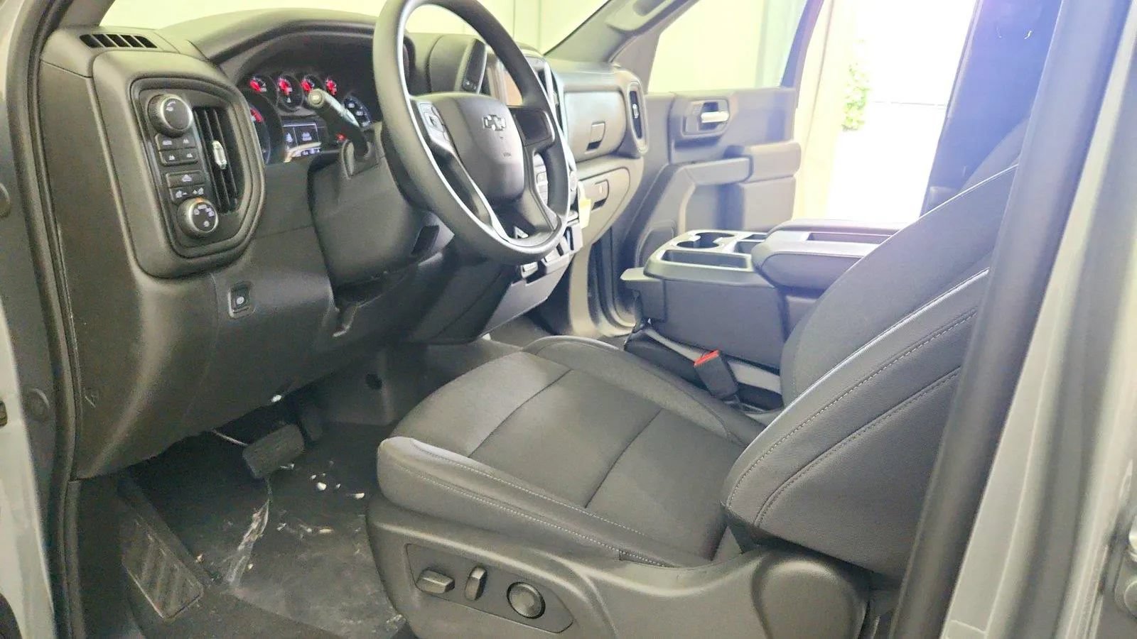 New 2026 Chevrolet Silverado 1500 Custom Trail Boss AWD/4WD image 14
