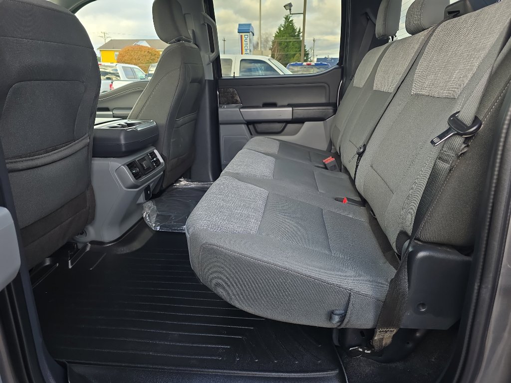 Used 2022 Ford F150 XLT w/ Equipment Group 301A Mid image 16