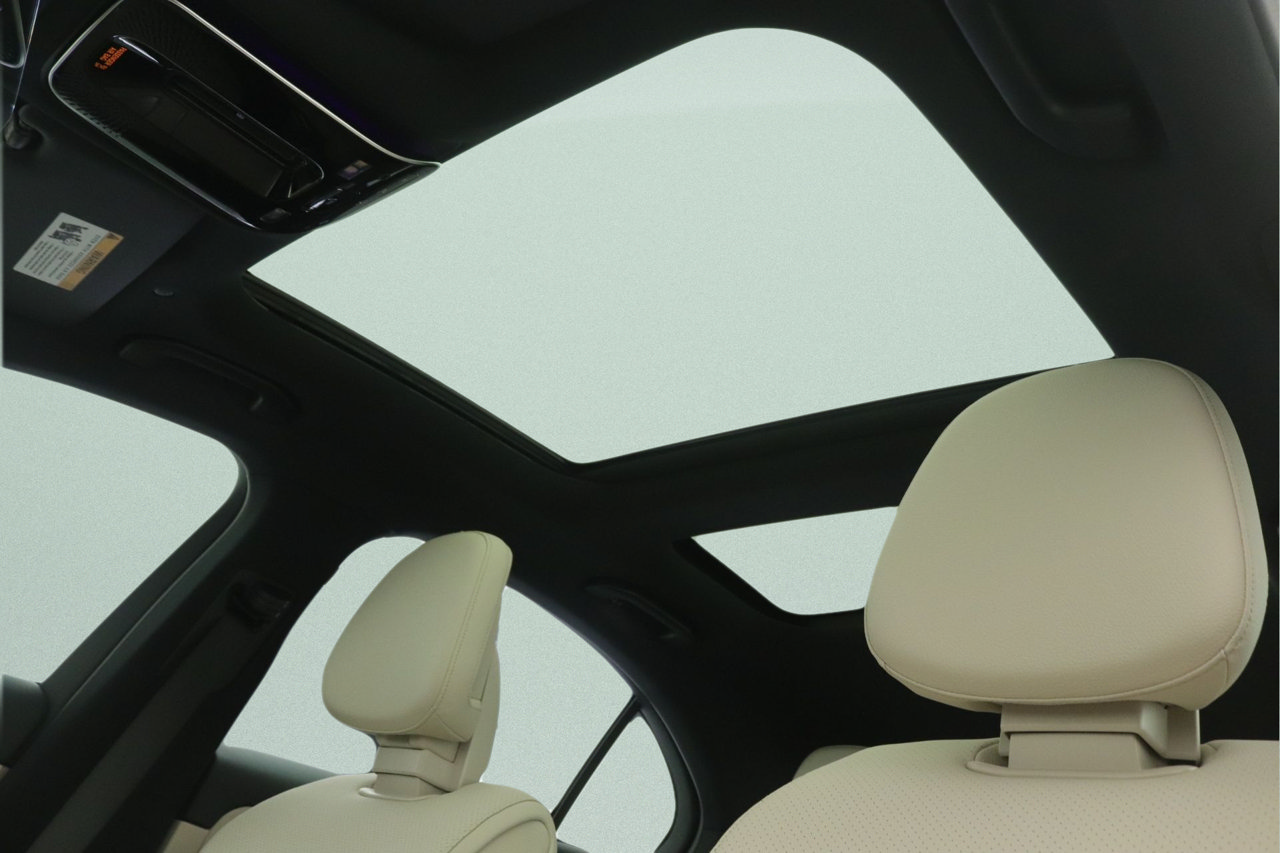 New 2026 Mercedes-Benz C 300 4MATIC Sedan image 9