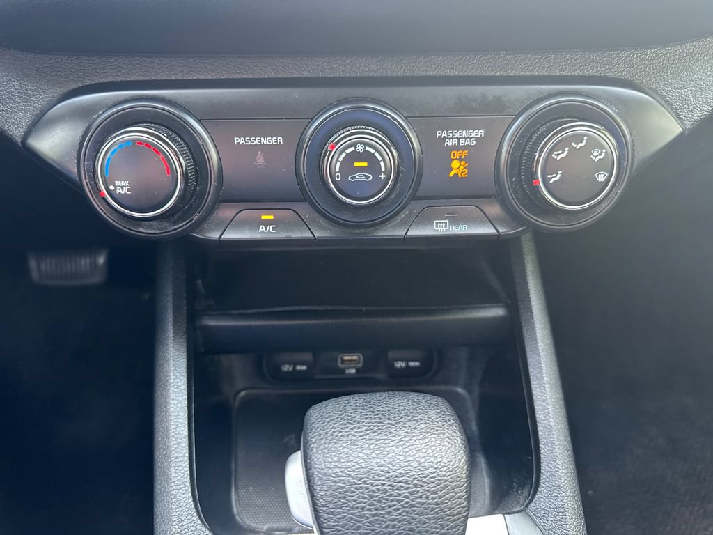 Used 2023 Kia Forte LXS w/ LXS Technology Package FWD image 24
