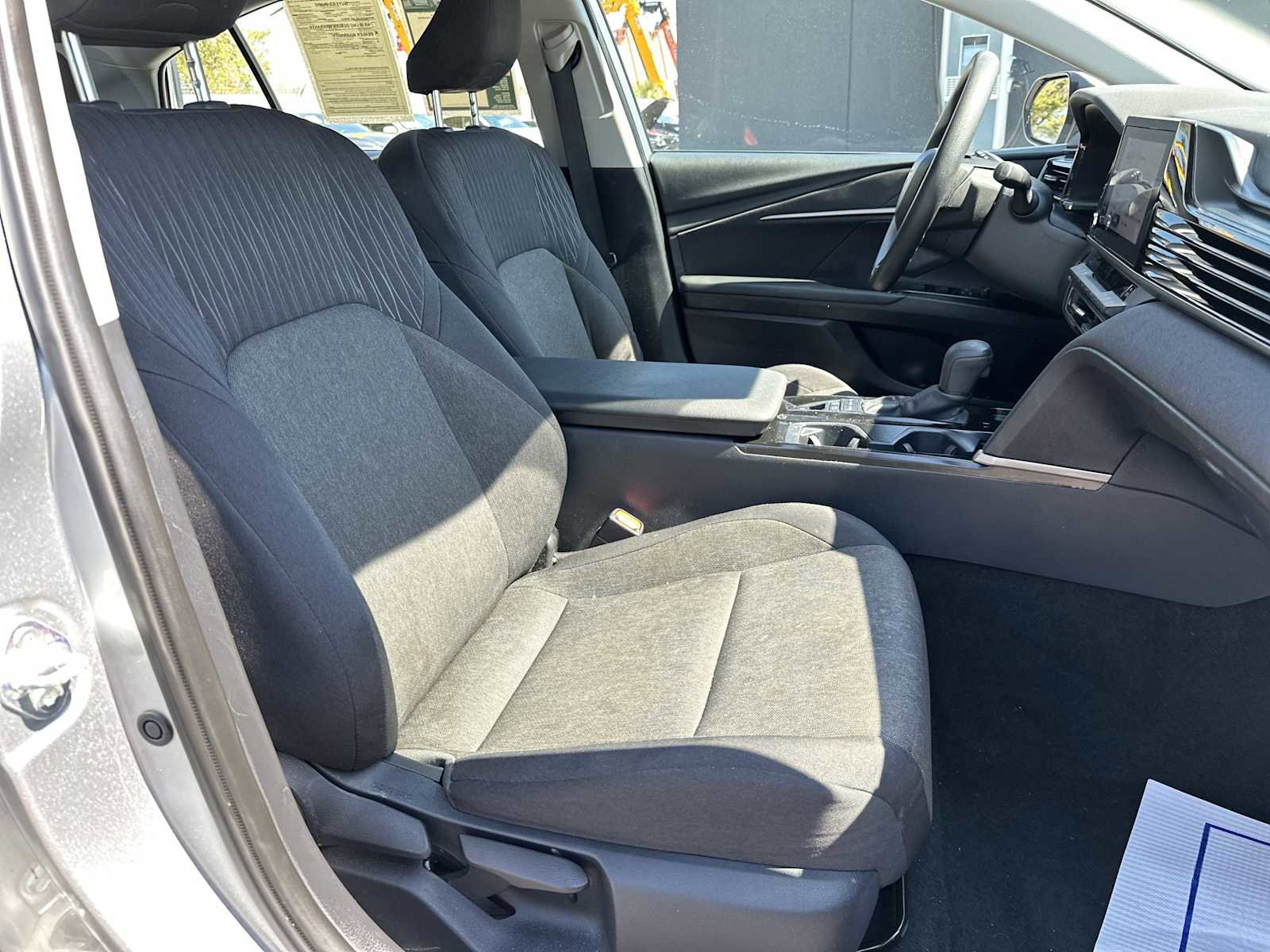 Used 2025 Toyota Camry LE FWD image 24