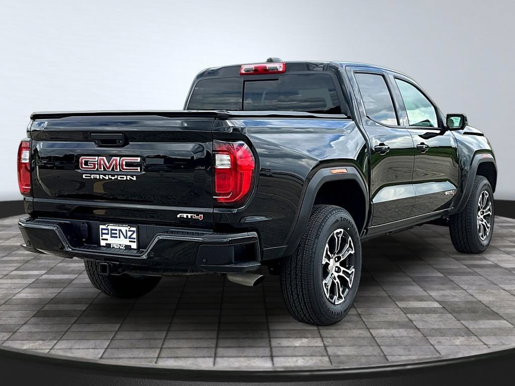 Used 2024 GMC Canyon AT4 w/ Technology Package AWD/4WD image 7