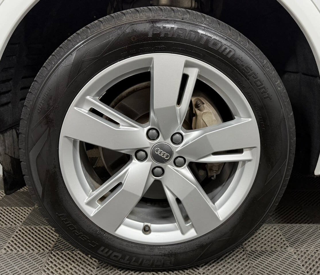 Used 2018 Audi Q5 2.0T Premium AWD/4WD image 27