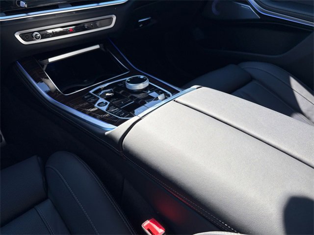 New 2026 BMW X5 M60i image 17