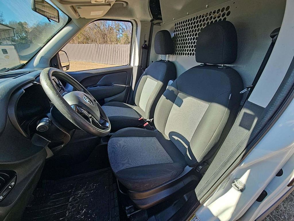 Used 2019 RAM ProMaster City Tradesman FWD image 5