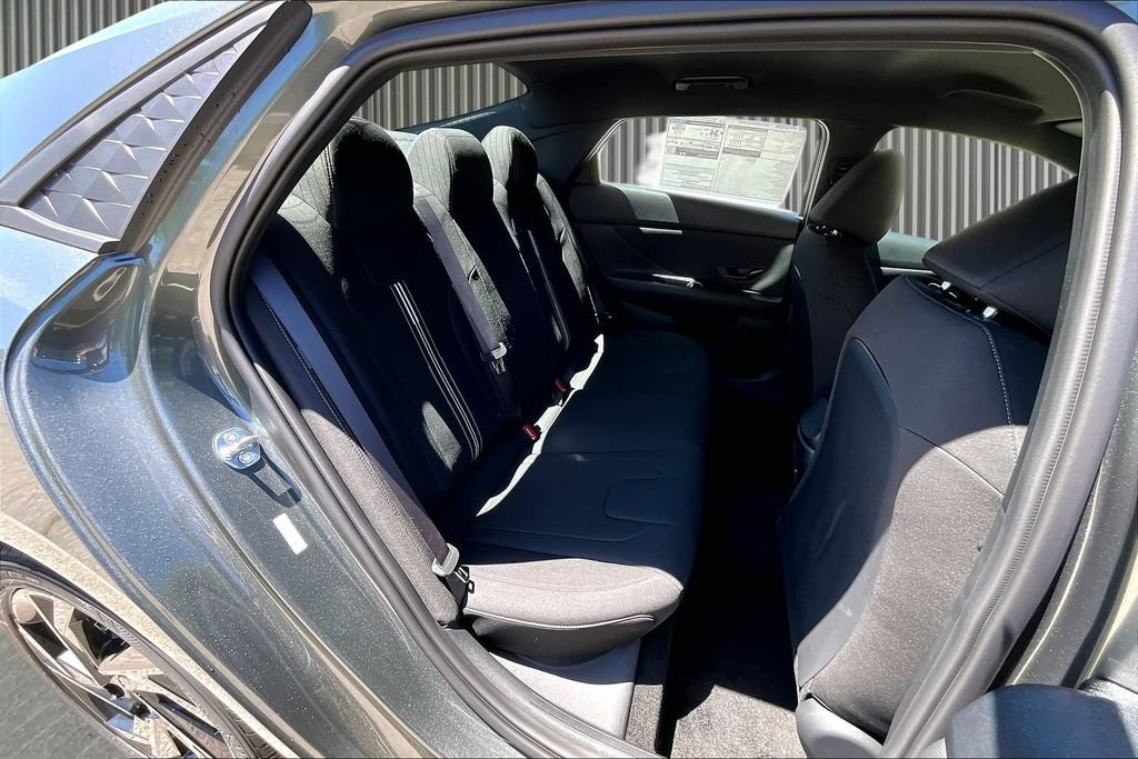 New 2026 Hyundai Elantra Sport FWD image 11