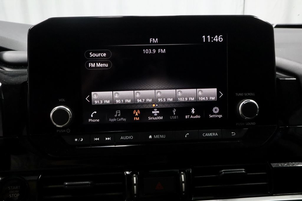 Certified 2025 Nissan Pathfinder SV AWD/4WD image 3