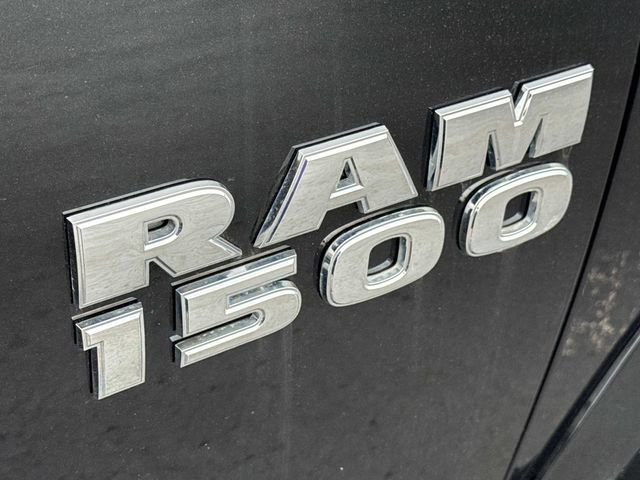 Used 2018 RAM 1500 SLT AWD/4WD image 33