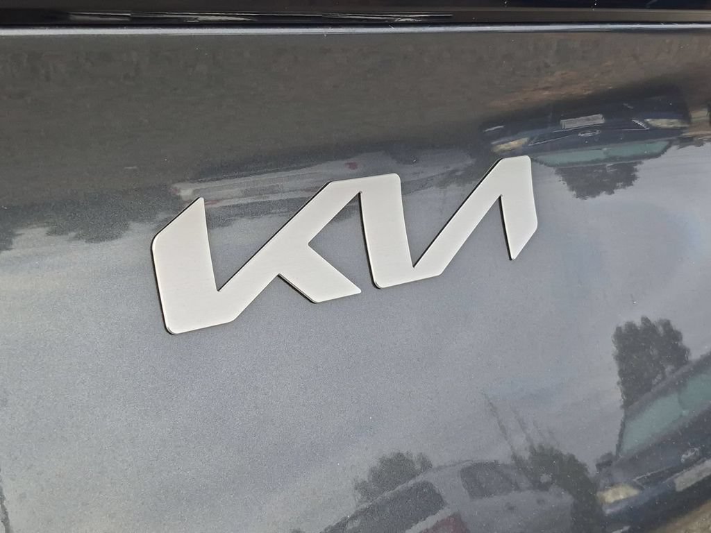 New 2026 Kia Sportage LX FWD image 31