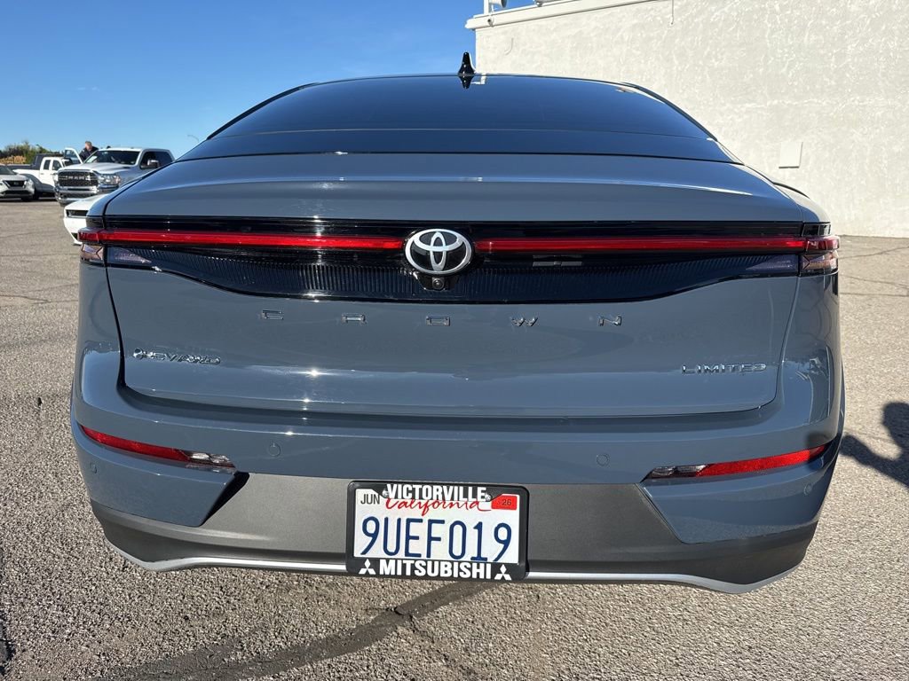 Used 2026 Toyota Crown Limited image 6