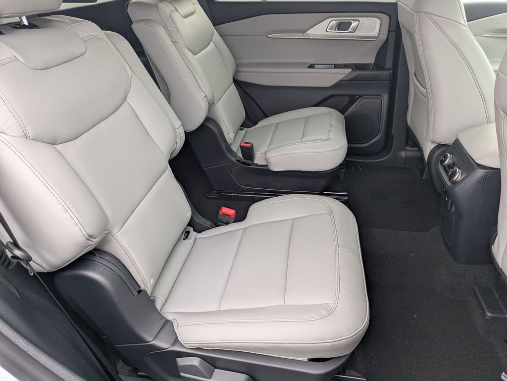 New 2026 Ford Explorer ST w/ Sun And Sound Package image 20