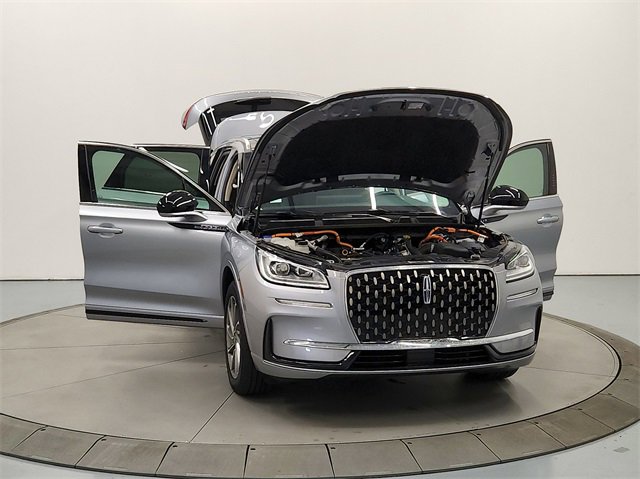 Used 2024 Lincoln Corsair Grand Touring image 11