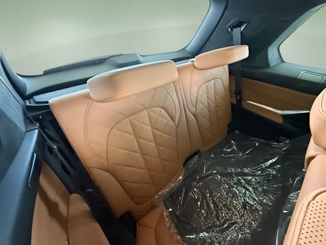 Used 2026 BMW X7 xDrive40i image 38