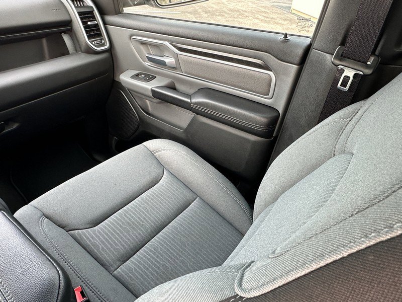 Used 2022 RAM 1500 Big Horn image 26