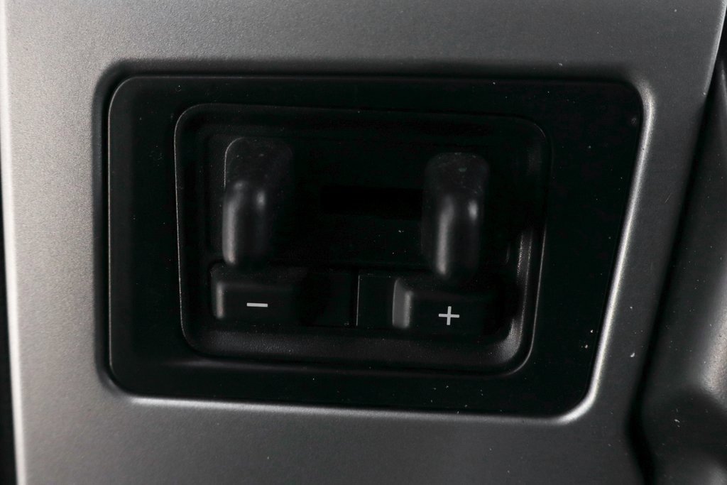 Used 2022 Ford F550 2WD SuperCab Super Duty image 42