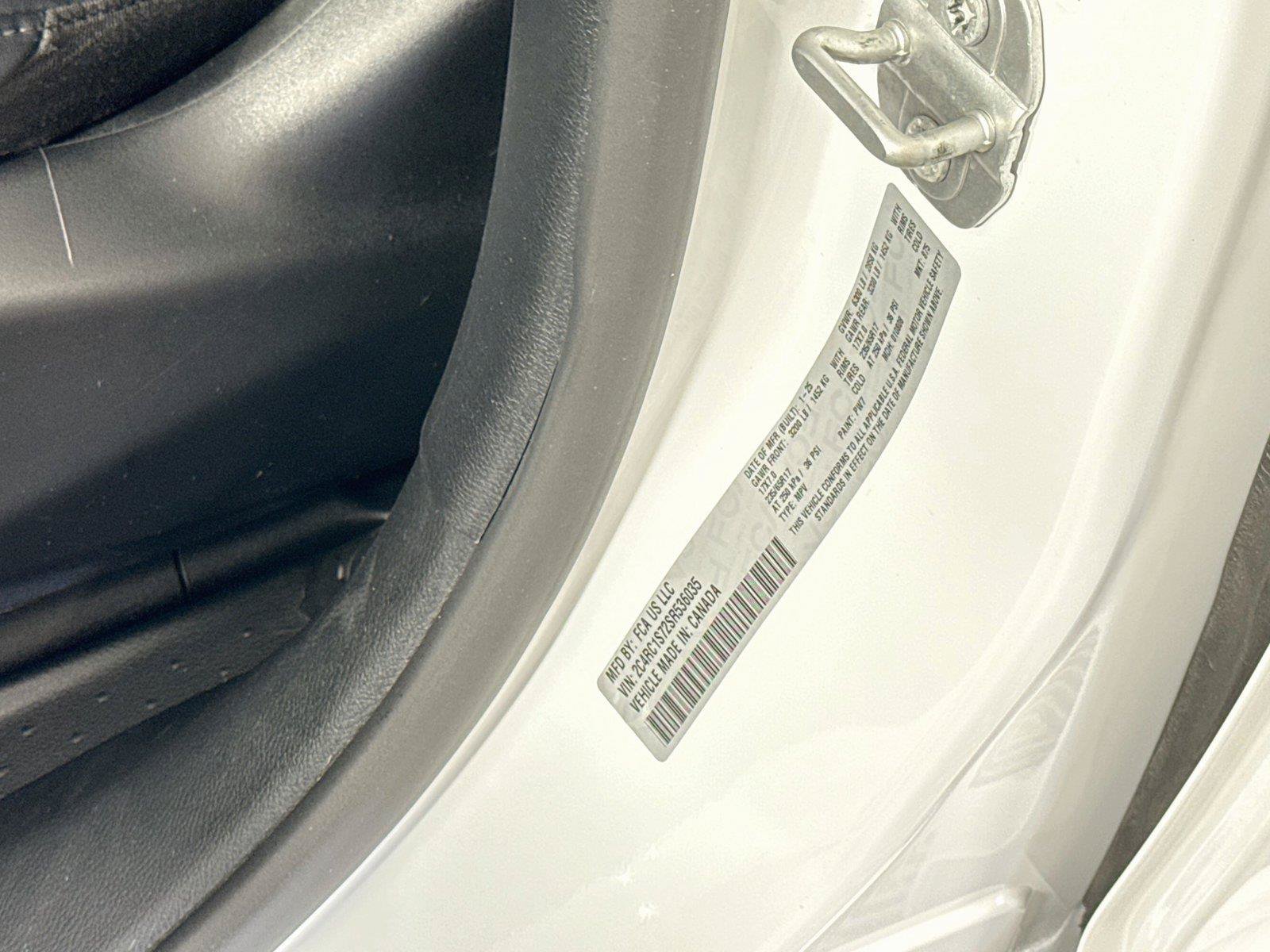 Used 2025 Chrysler Pacifica Select FWD image 25