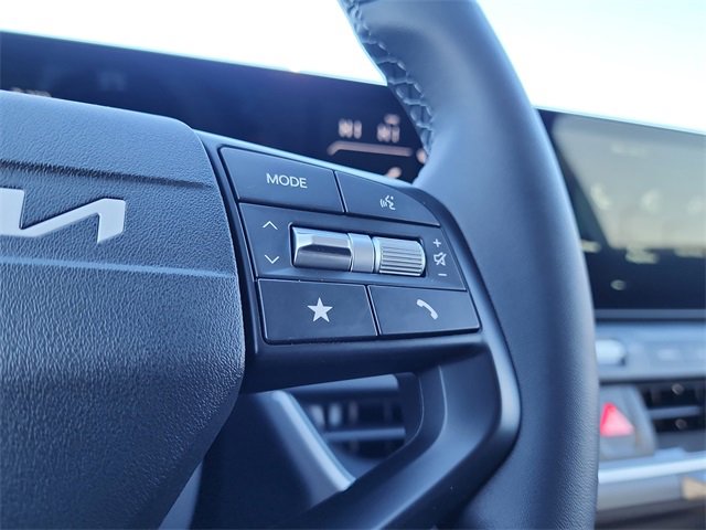 New 2026 Kia K4 EX image 23